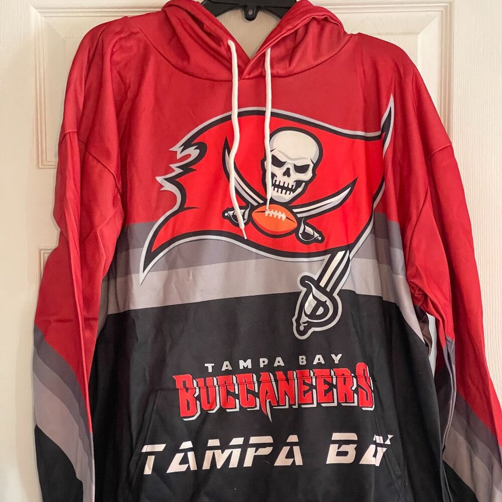 Tampa Bay Buccaneers NFL Pullover Hoodie SZ L NEW